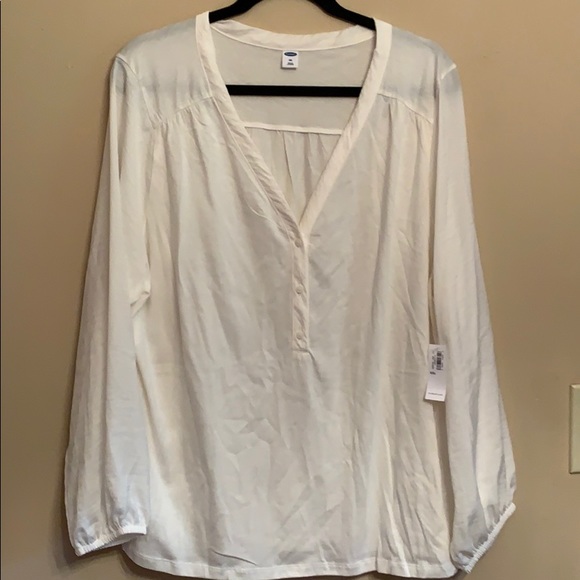 Old Navy V-Neck Henley Blouse for Women - Picture 2 of 7
